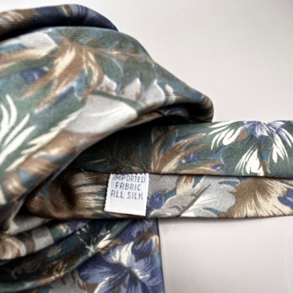 Silk Ties - Lord & Taylor Bundle - Picture 11 of 11